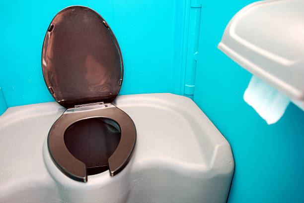 Best Porta potty delivery and setup  in Eastlake, OH